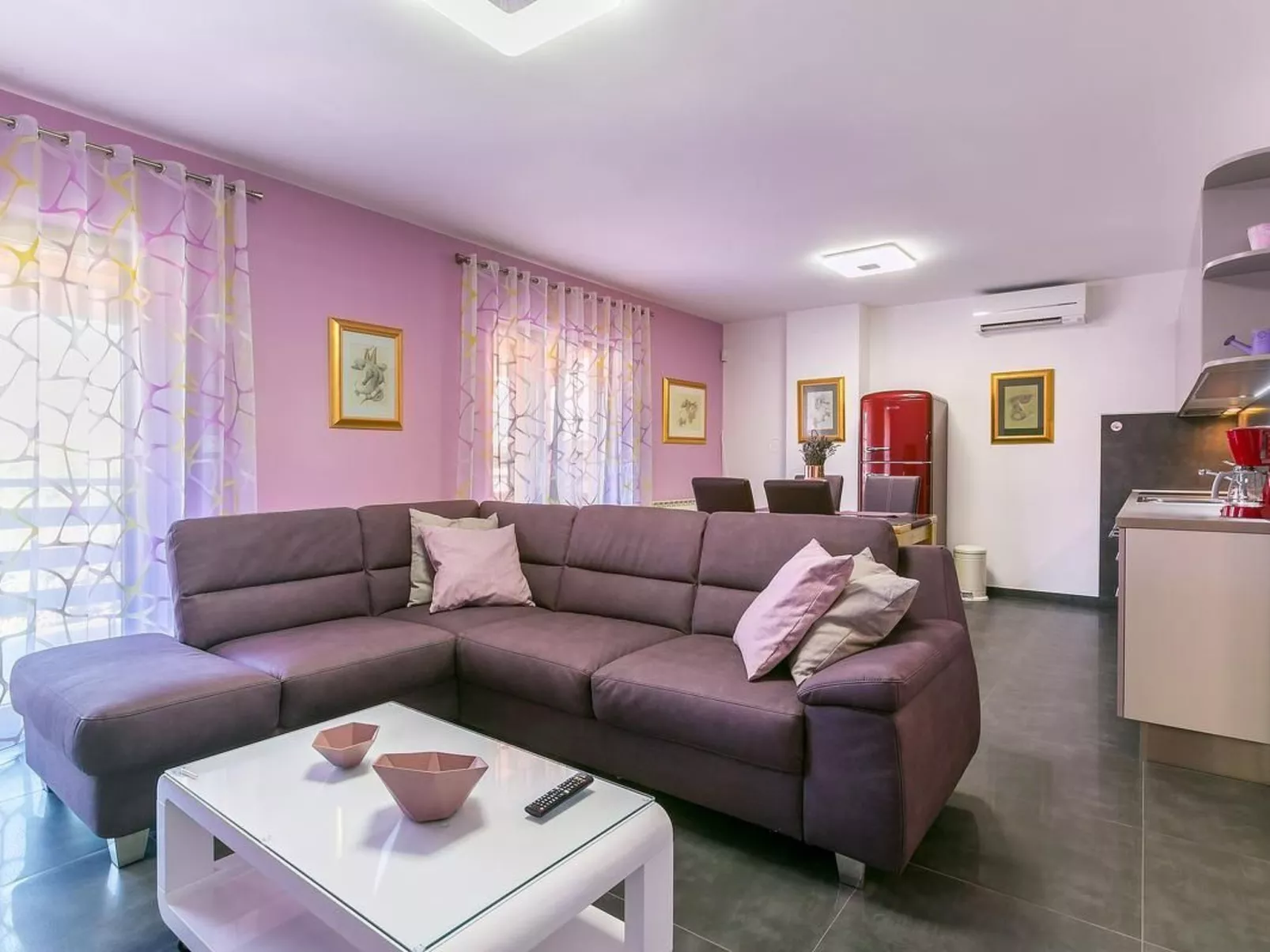 Für 4 Personen ca. 90 m&sup2; in Medulin, Istrien (Medulin und Umgebung)-Image-tags.info