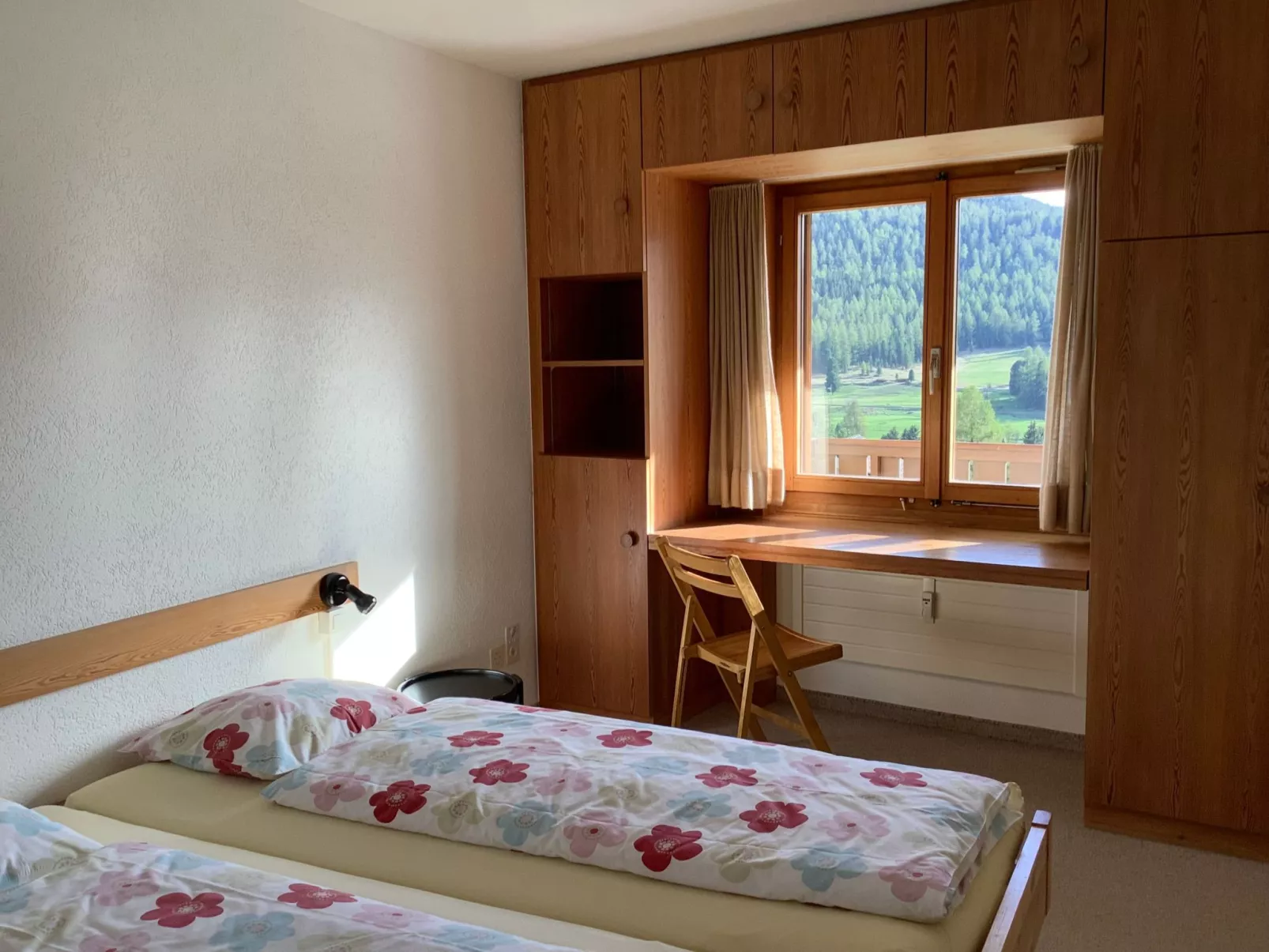 Chesa Auicula-Inside