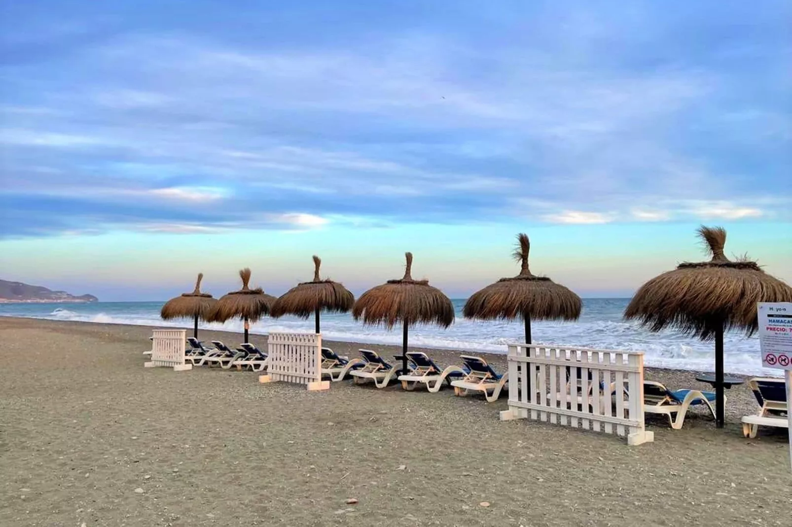 Villa Playa & Golf II-Areas summer 1km