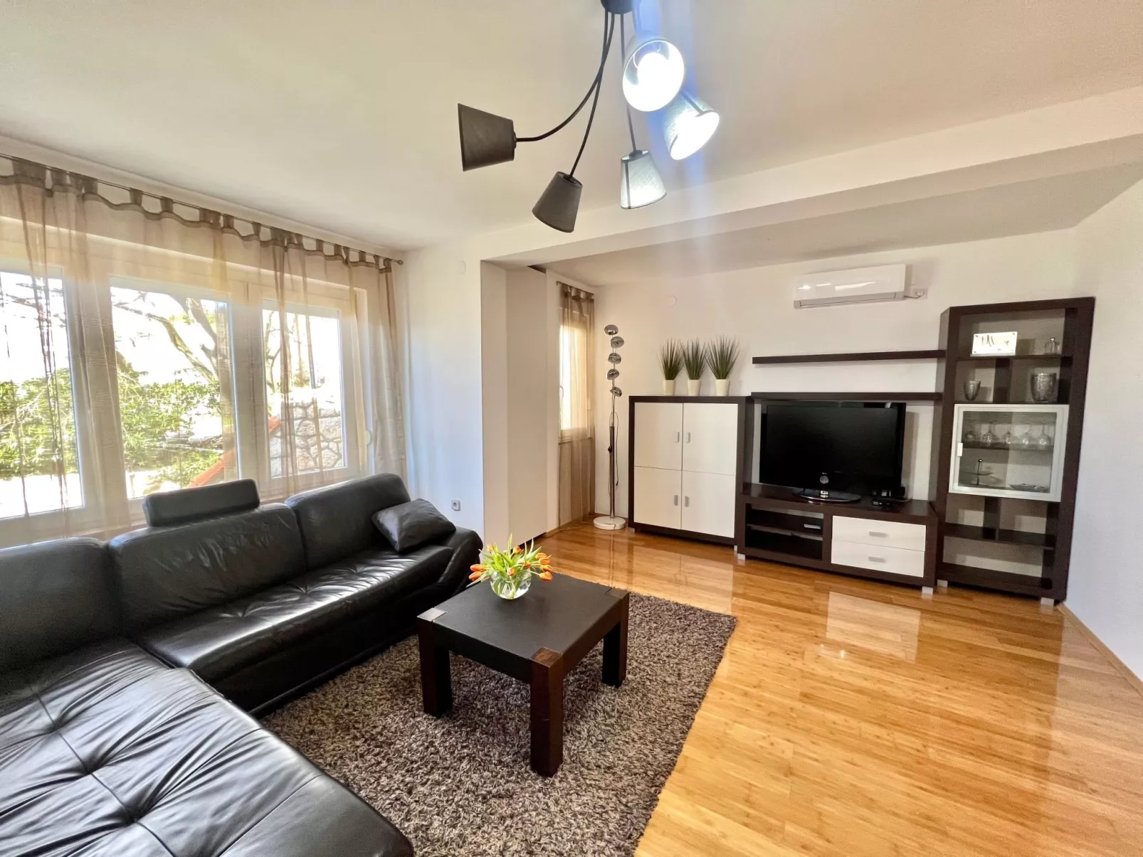 Apartment Frano-Dedans