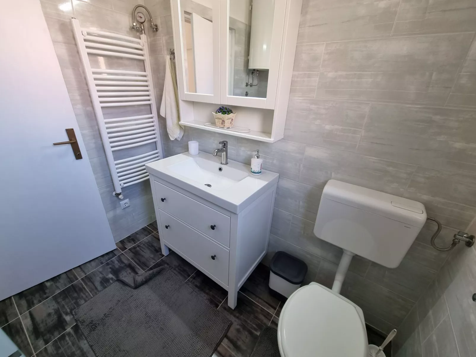 Wohnung mit Terrasse und Grill in Strandnähe-Inside