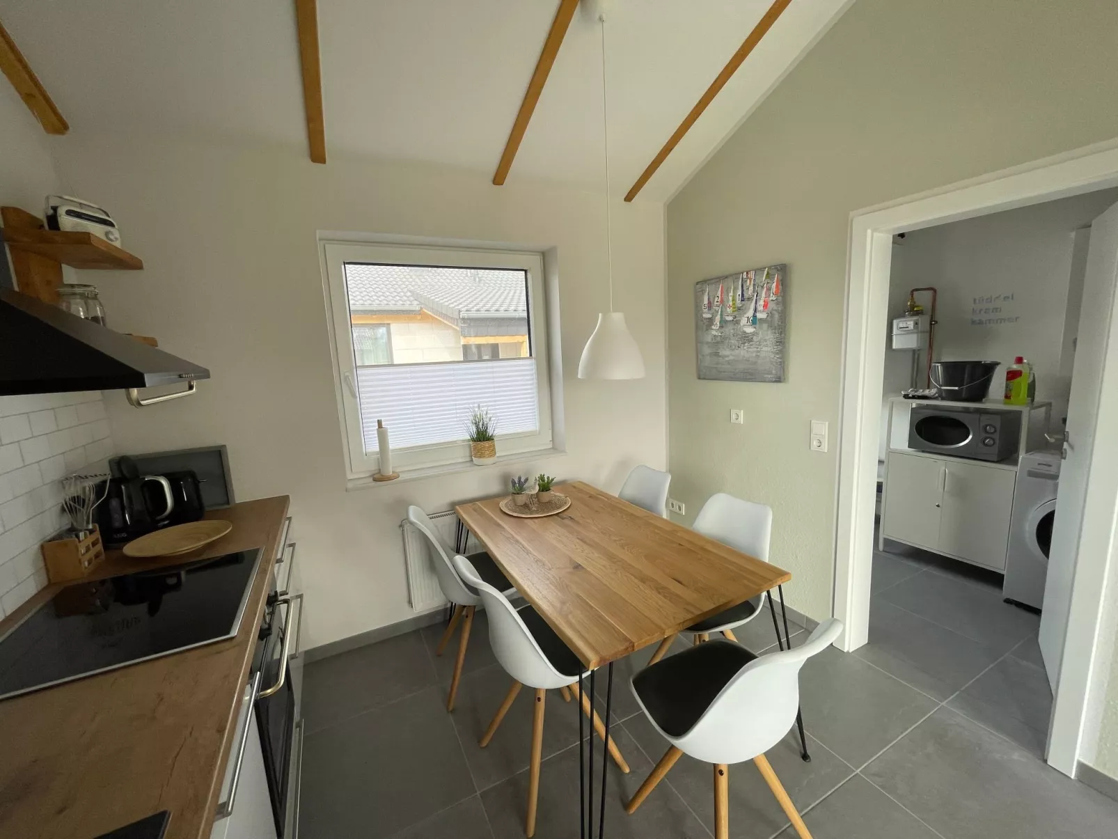 G24 Ferienhaus mit Sauna im eigenen Garten-Inside