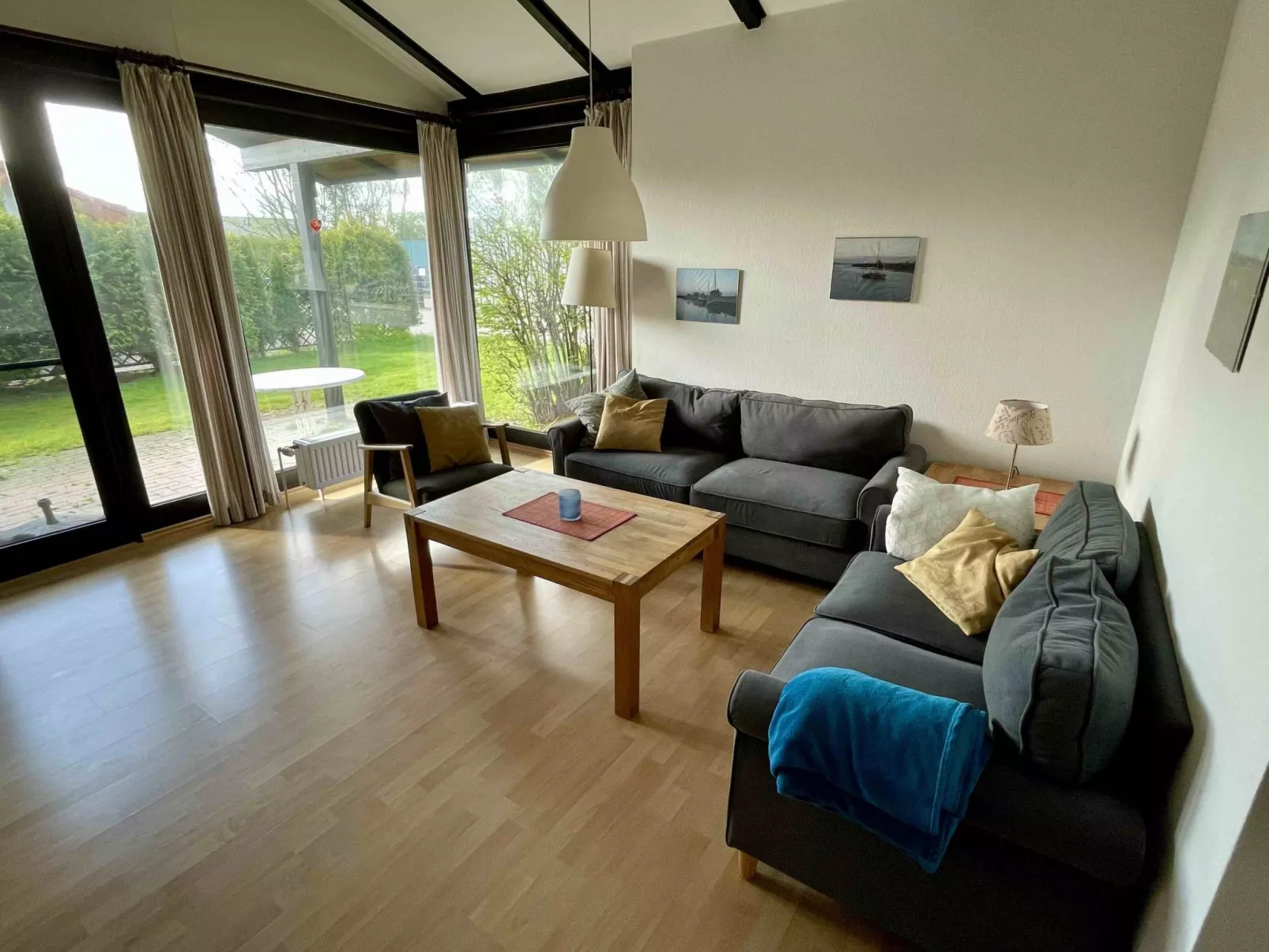 E15 Freistehendes Haus am Eckwarderhörner Deich-Inside