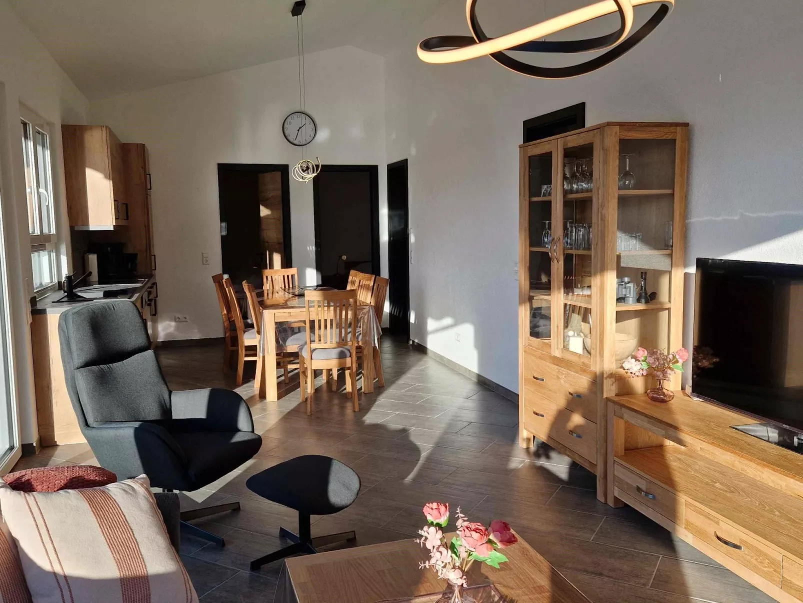 A 17 mit eigenem exklusivem Zugang zum Binnensee-Inside