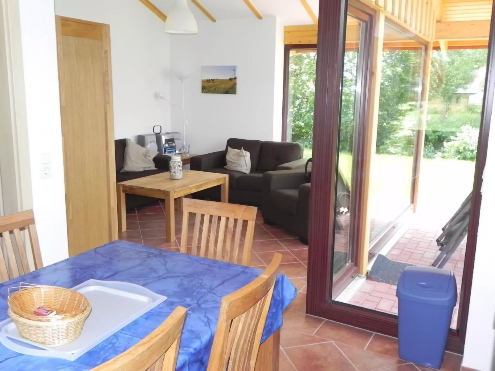 E18 Ferienhaus mit Garten und Terrasse-Dedans