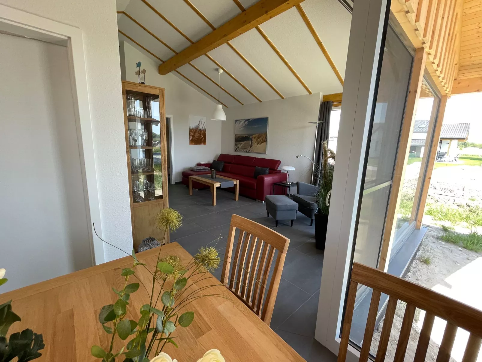 G22 Haus mit Garten, Strandkorb und Grillkamin-Inside