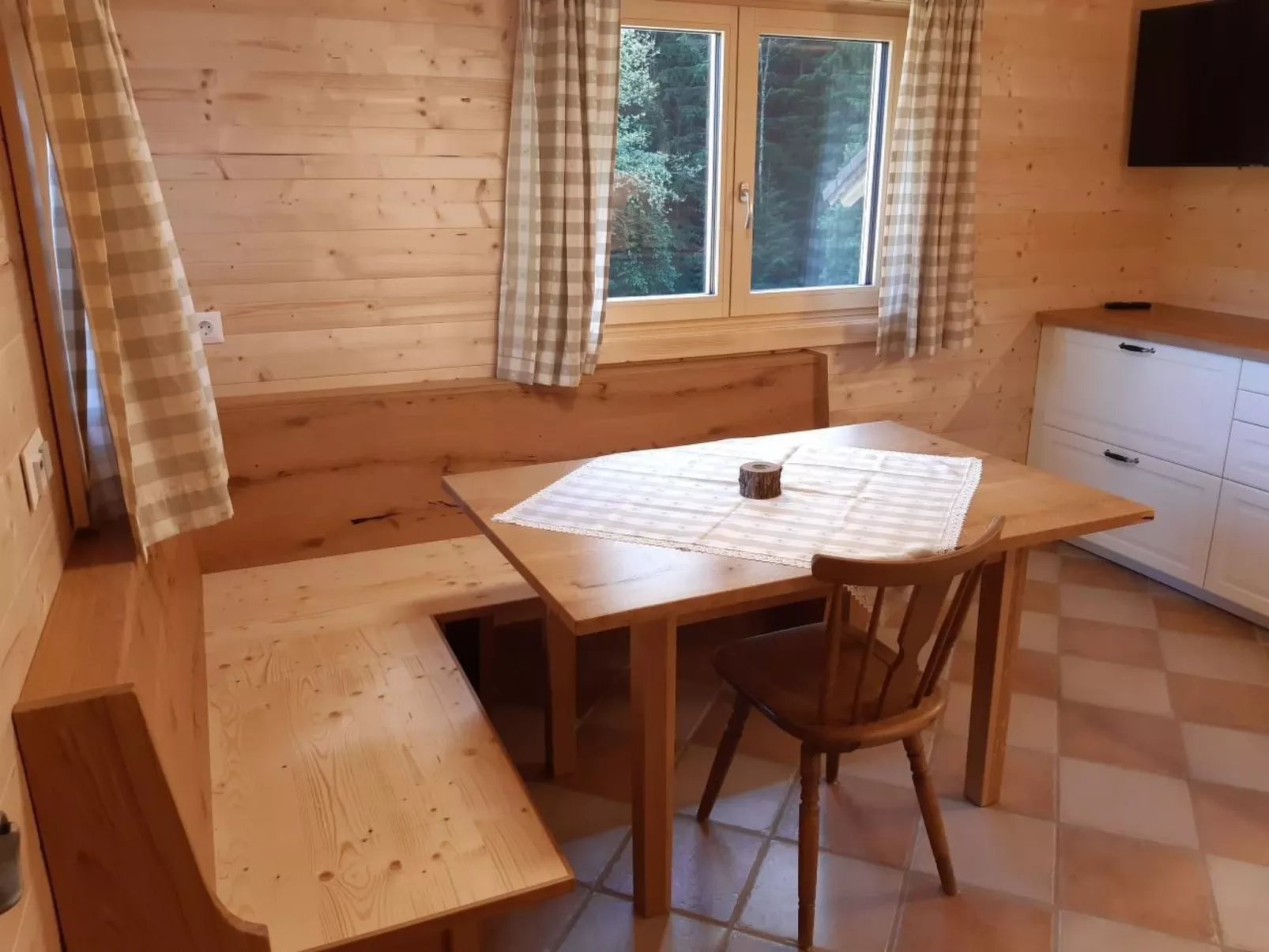 Teichhaus Simperle-Inside