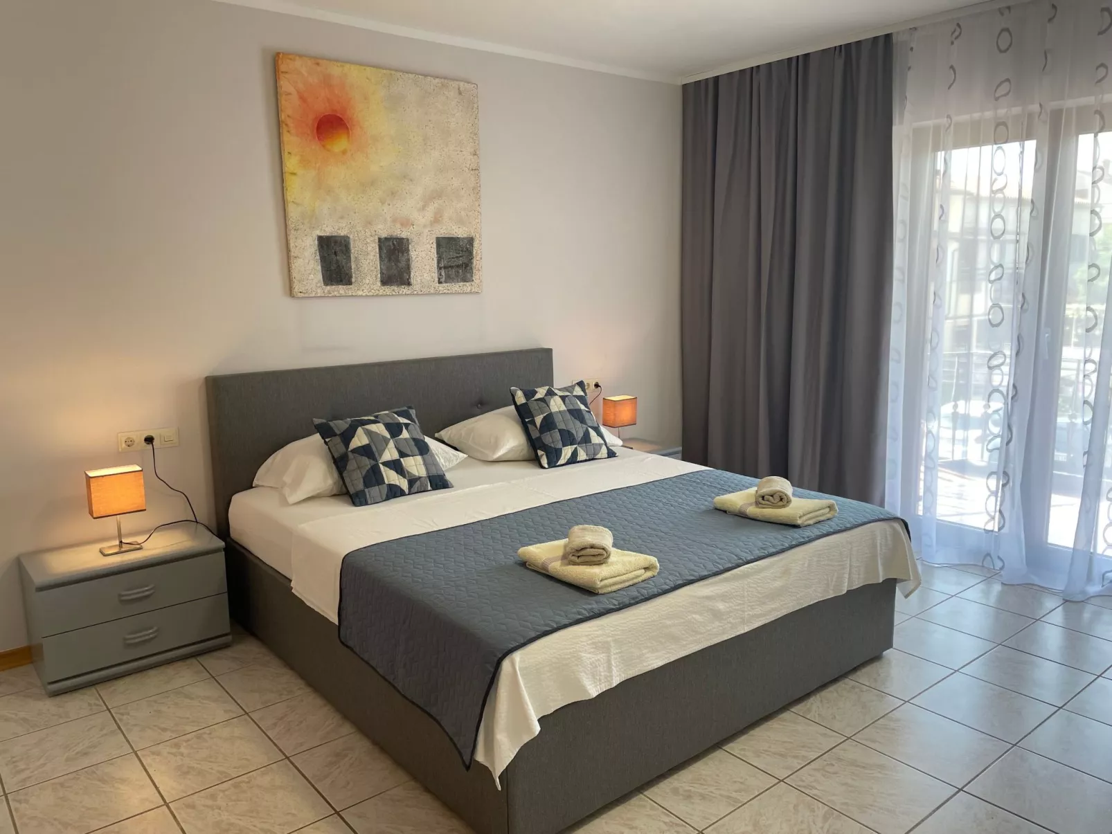 Appartement mit zwei Terrassen mit Meerblick-Drinnen