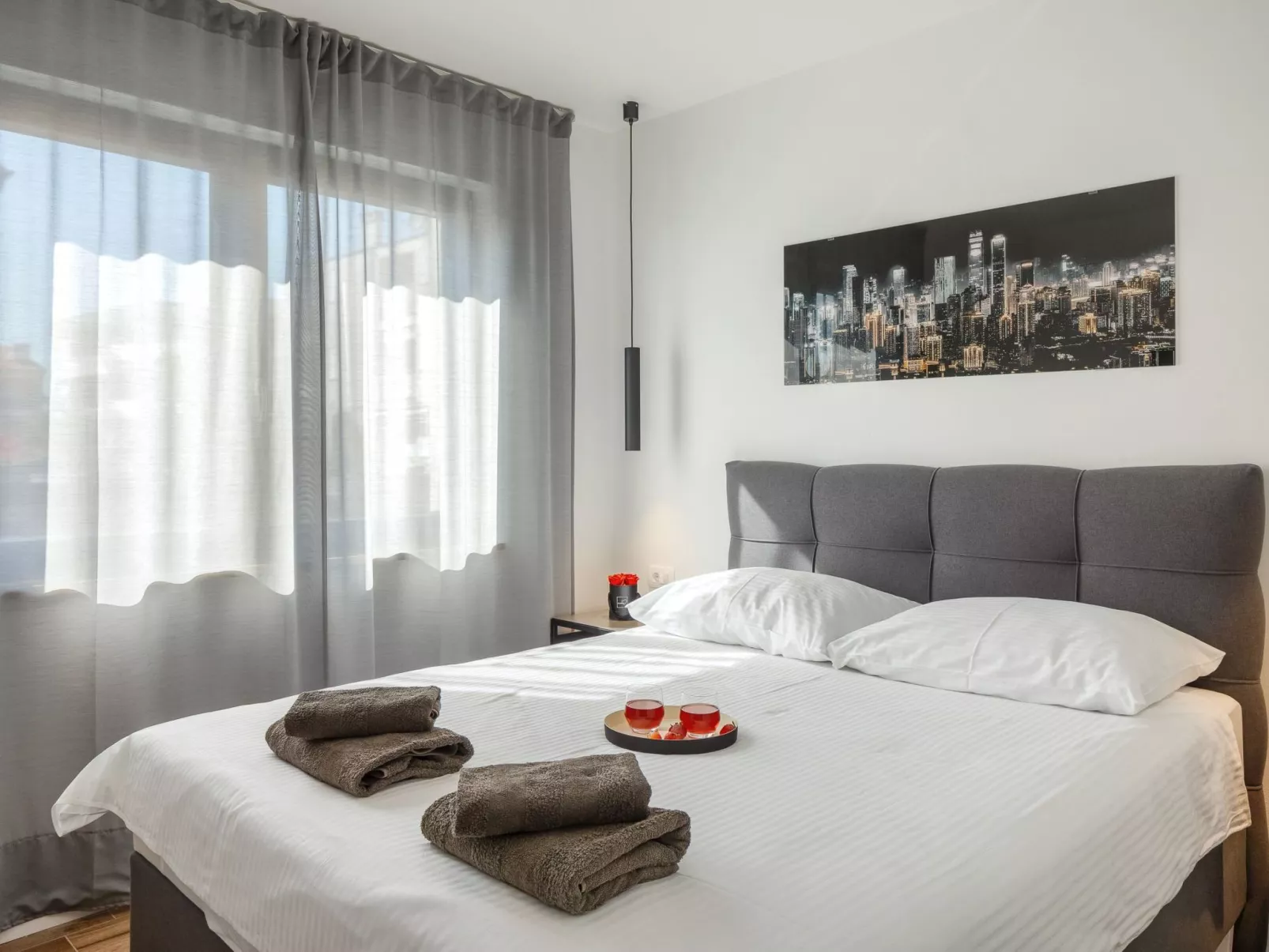 Charmante Ferienwohnung mit Balkon-Dedans