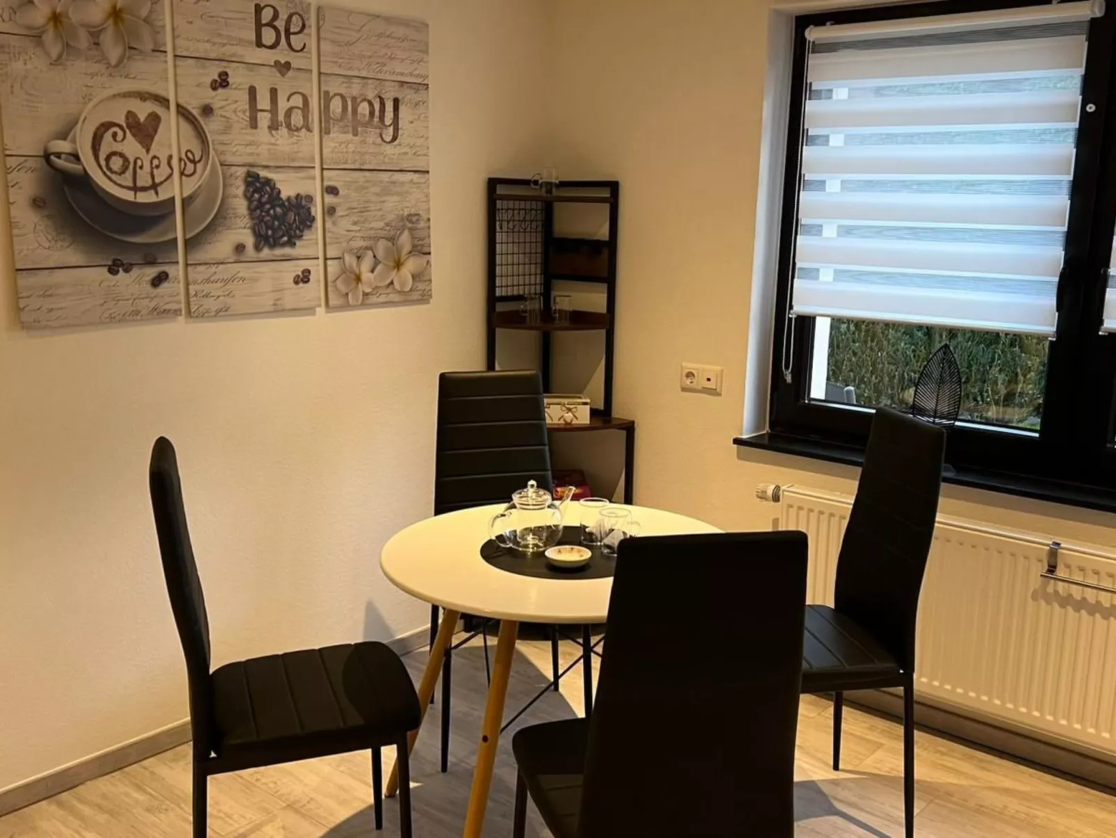 Zum Rosenhügel-Dedans