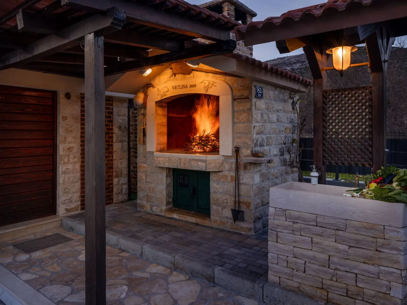 Villa Big Garden für 7 Personen und 1 Kind-Draußen