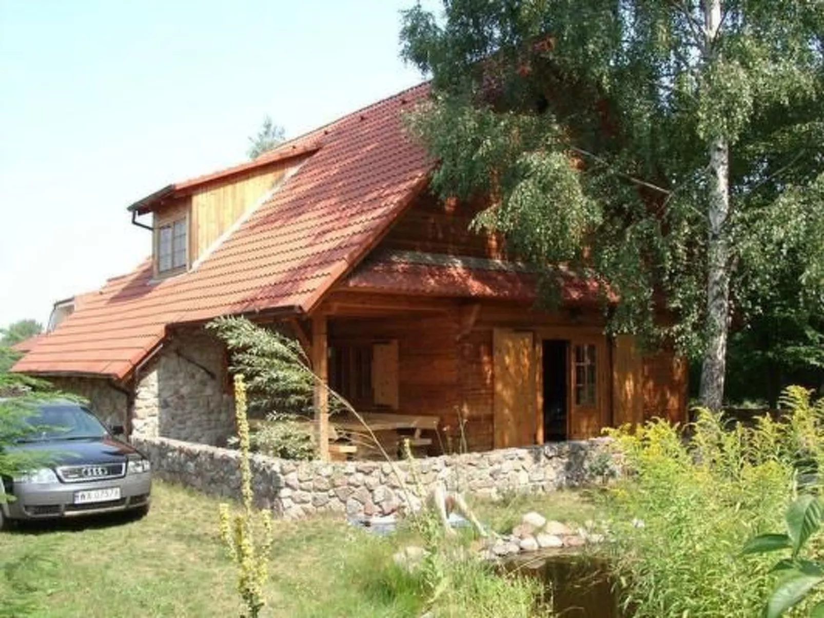 Ferienvilla mit Blick auf das Wasser-Dehors