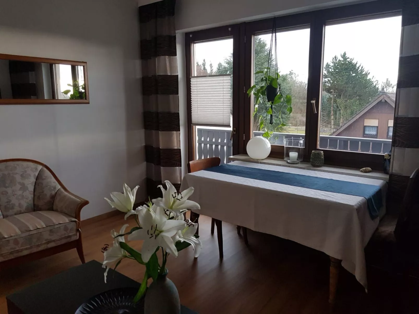 Appartement mit Balkon-Inside