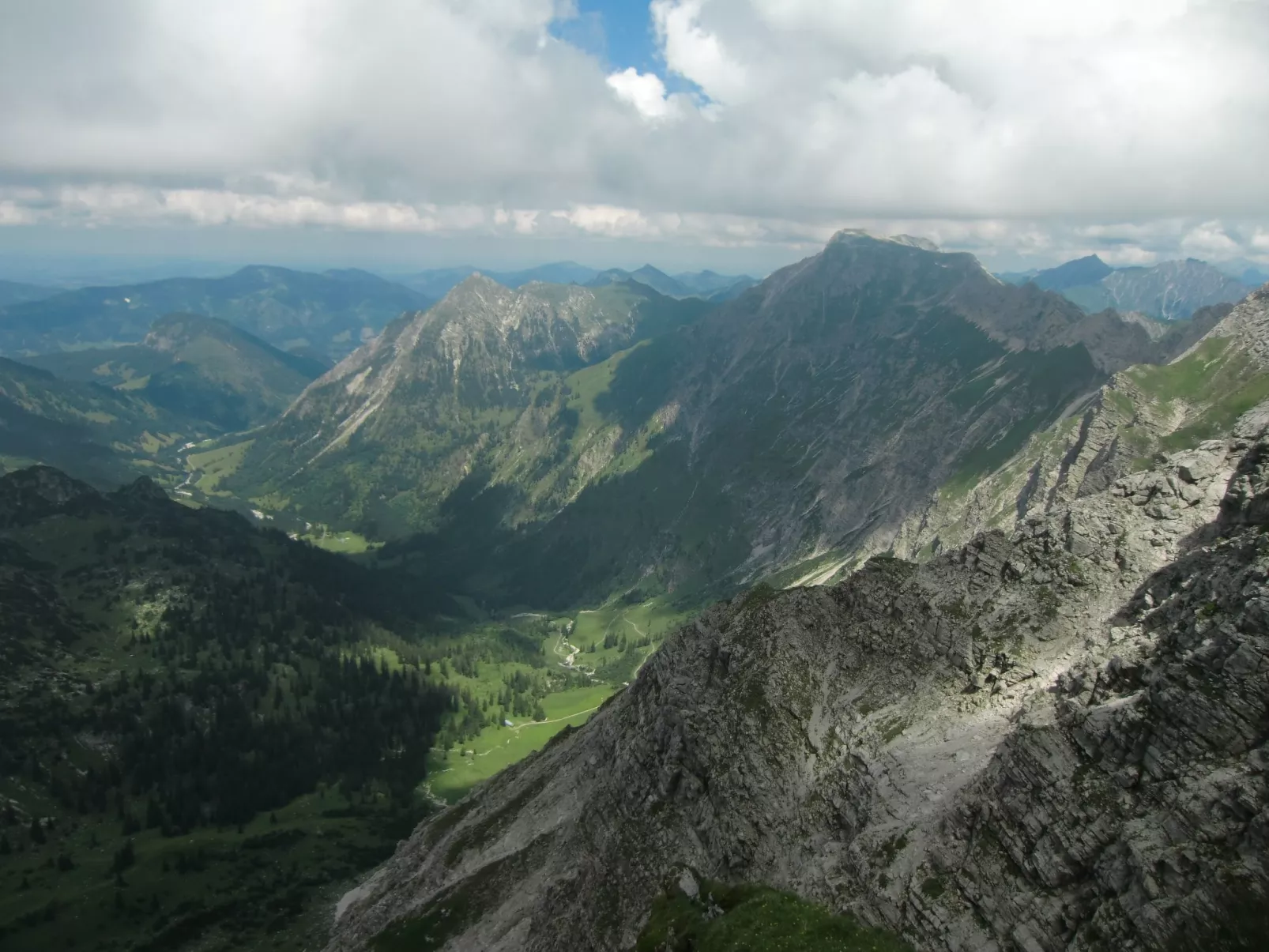 Luxuswohnung, Pistenblick, Nähe Skilift, Mittelberg-Outside