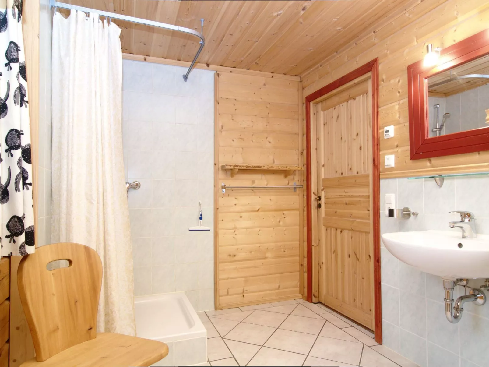 Charmantes Blockhaus, Sauna und Kamin-Inside
