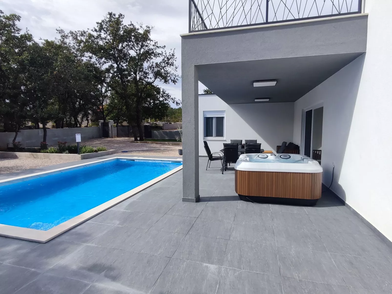 Villa Tempest in der Nähe von Zadar-Outside