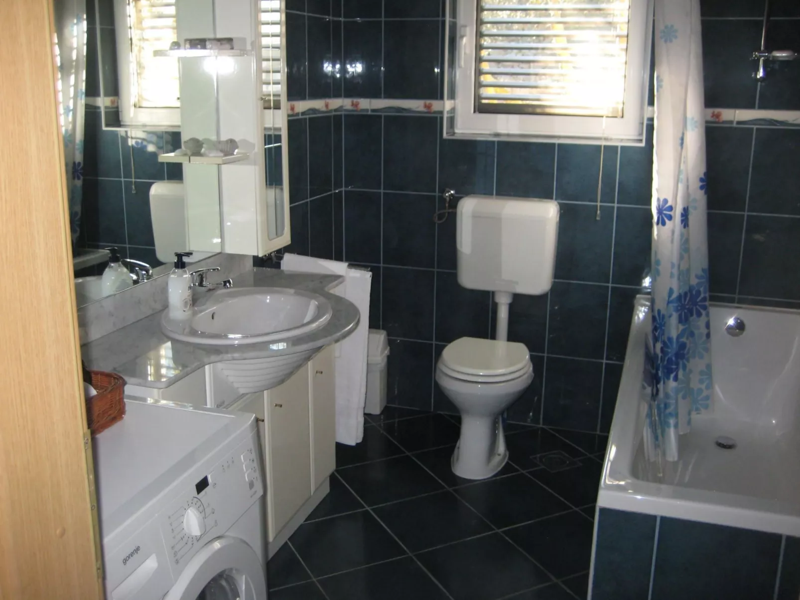 Mit Terrasse am Meer-Drinnen