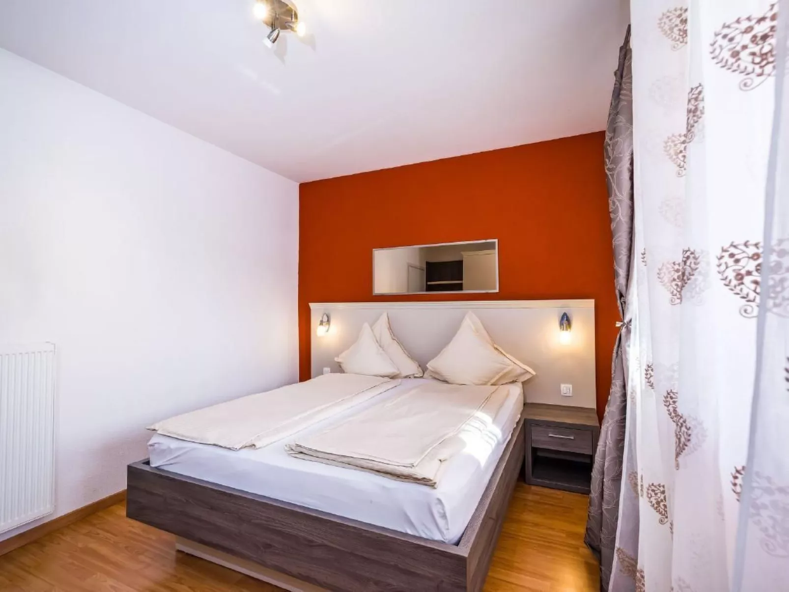 Villa Dalmatina mit Pool  für 4+1 Personen-Dedans