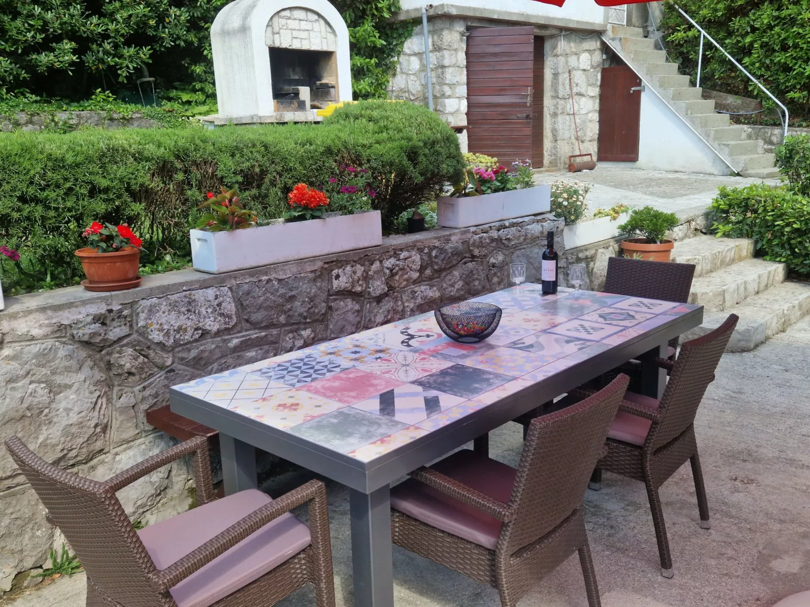 Gemütliches kleines schönes Haus für max. 4 Personen-Draußen