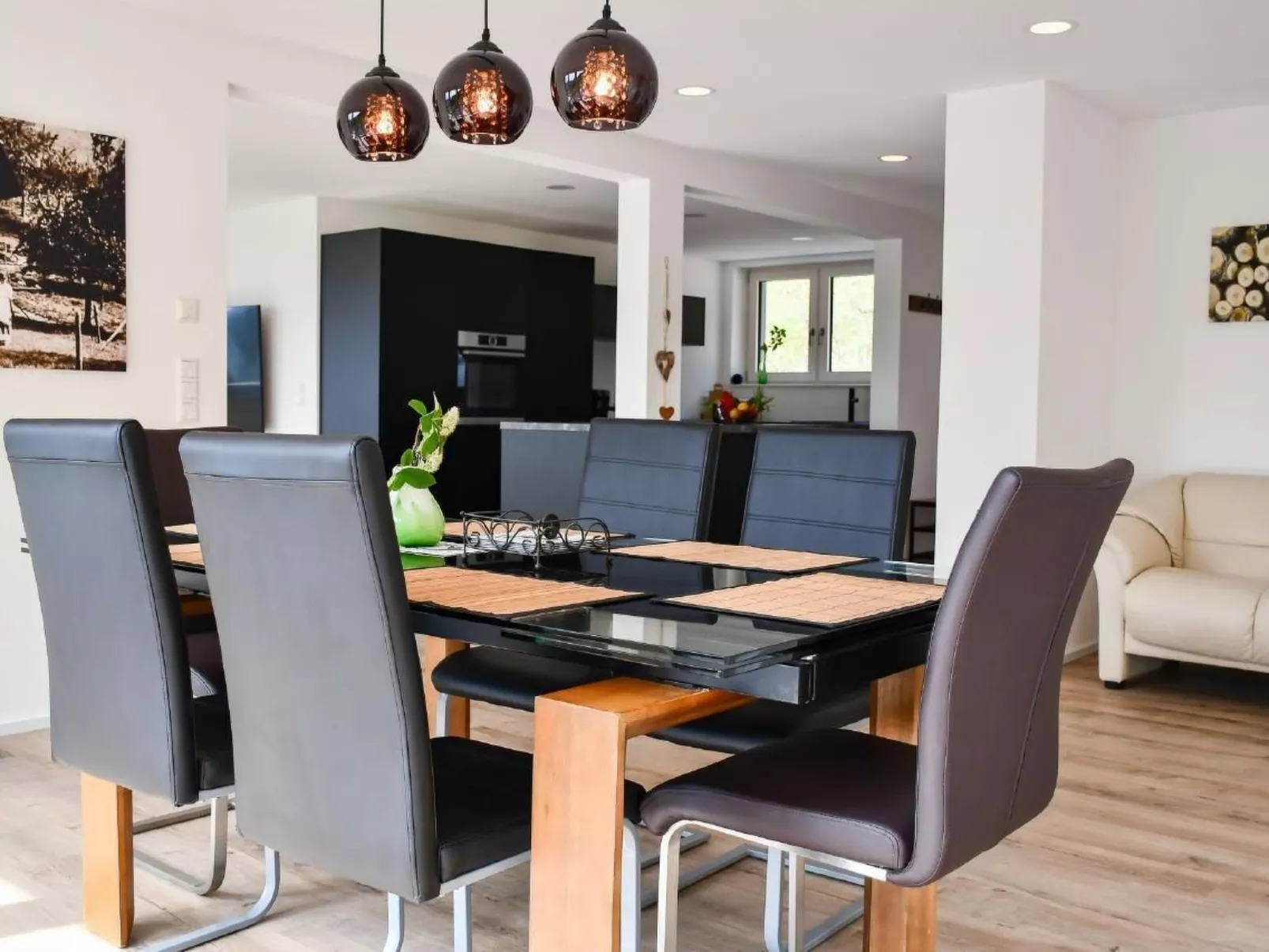 FeWo mit Whirlpool und Fass-Sauna im Schwarzwald-Inside