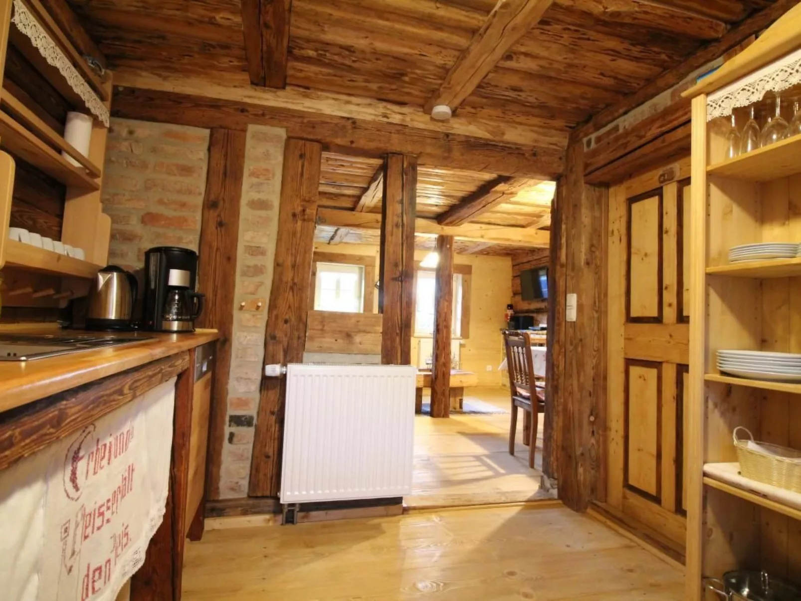 Anno Dazumal wie zu Opa`s Zeiten-Drinnen