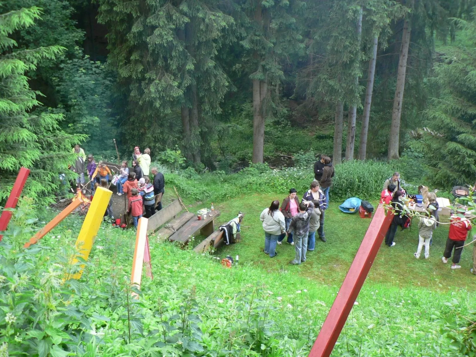 Für 6 Personen im Thüringer Wald-Draußen