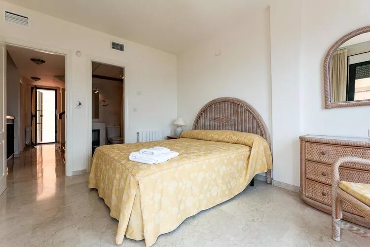 CT 237 GR - Carmenes Dream - Incredible Views-Schlafzimmer