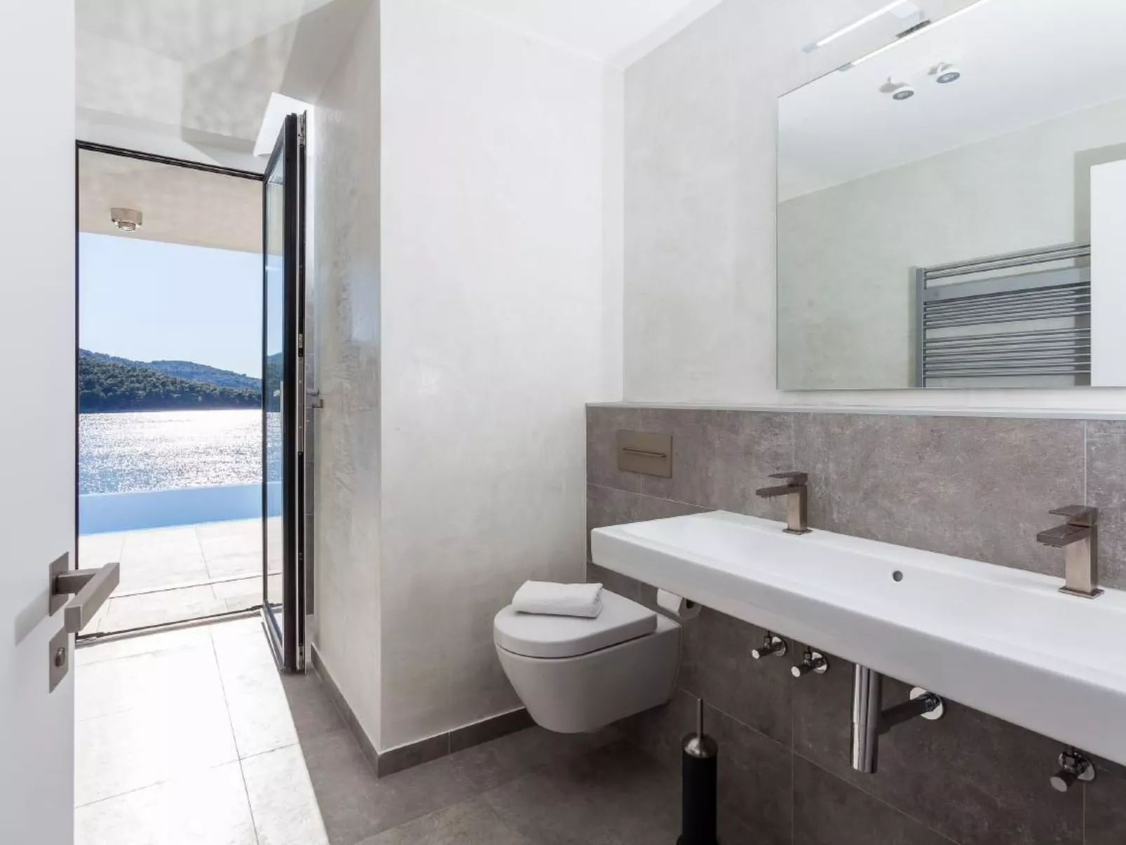 Villa Style and Sea-Inside