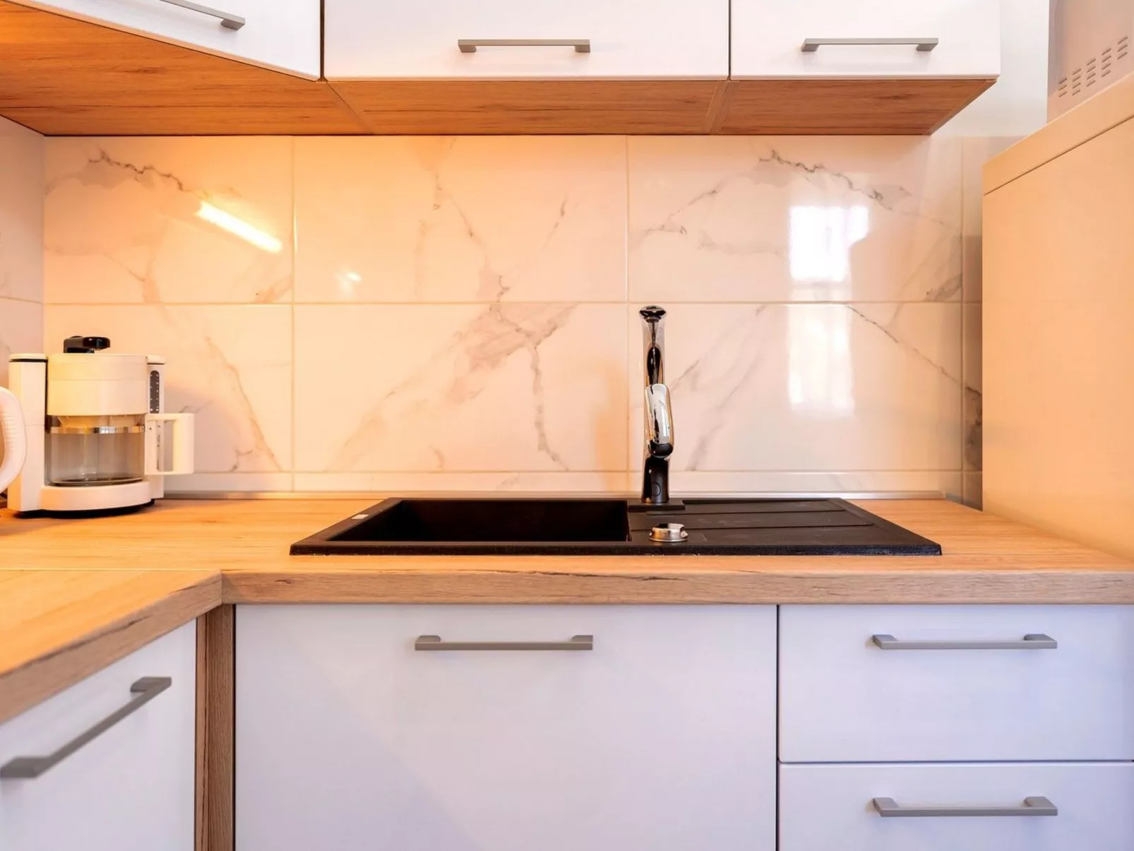 Villa "Sunshine" mit Garten, Grill und Terrasse-Drinnen