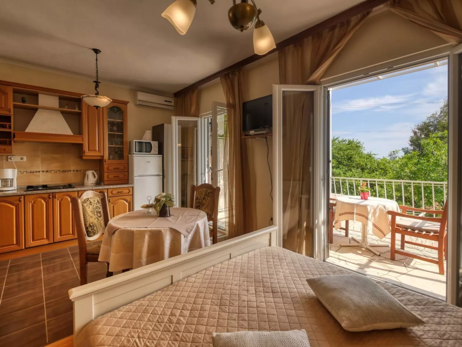 Appartement "Helena" mit Entspannung im Whirlpool