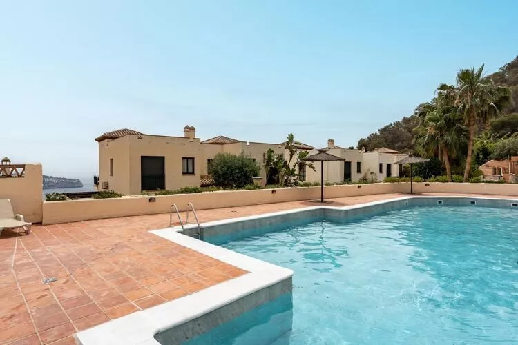 CT 237 GR - Carmenes Dream - Incredible Views-Schwimmbad