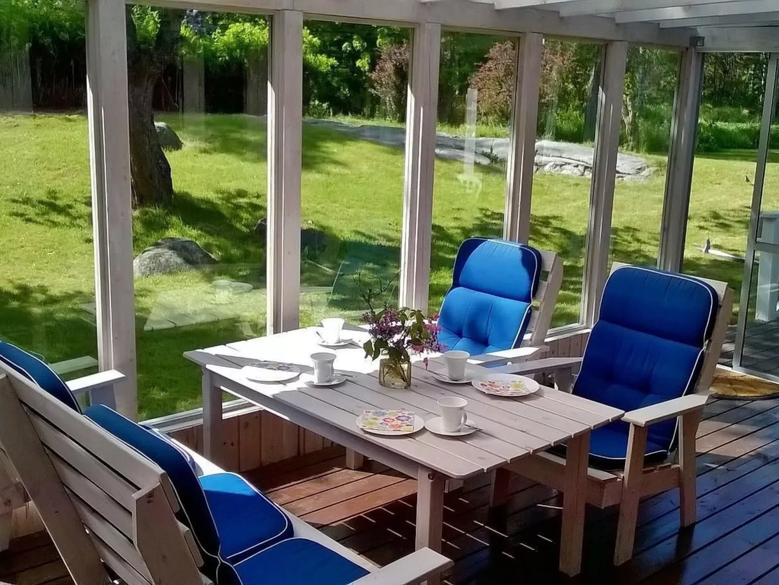 Karlsson-Image-tags.info