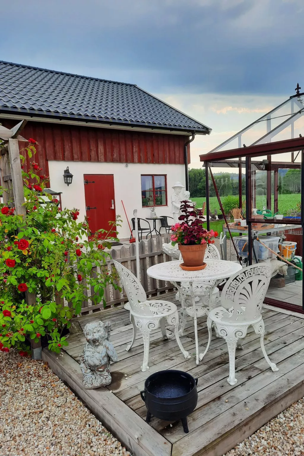 Bauernhaus-Wohnung bei Göta Älv in der Nähe von Göteborg - Outside