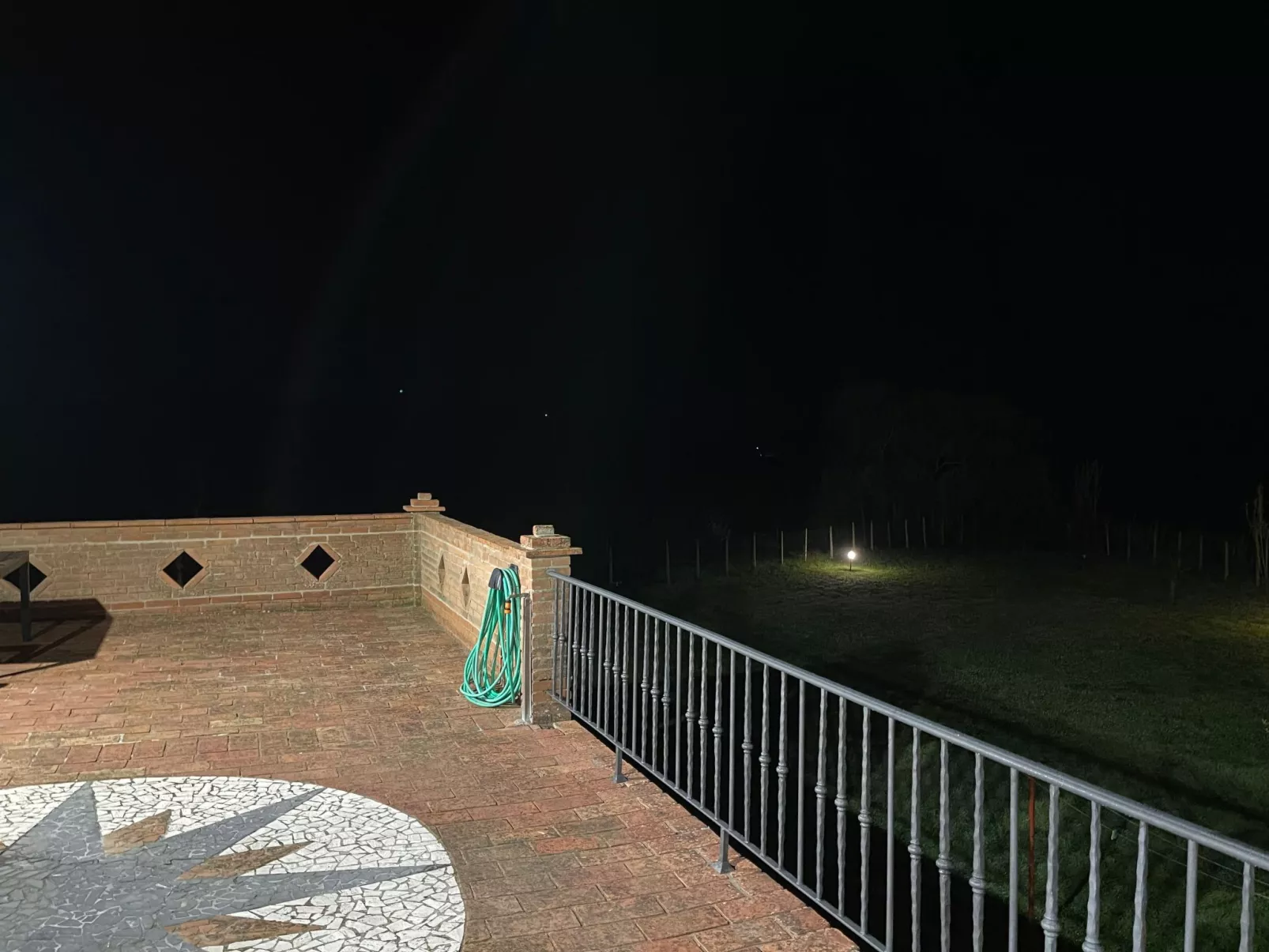 Ostoncino biodynamisch-Outside