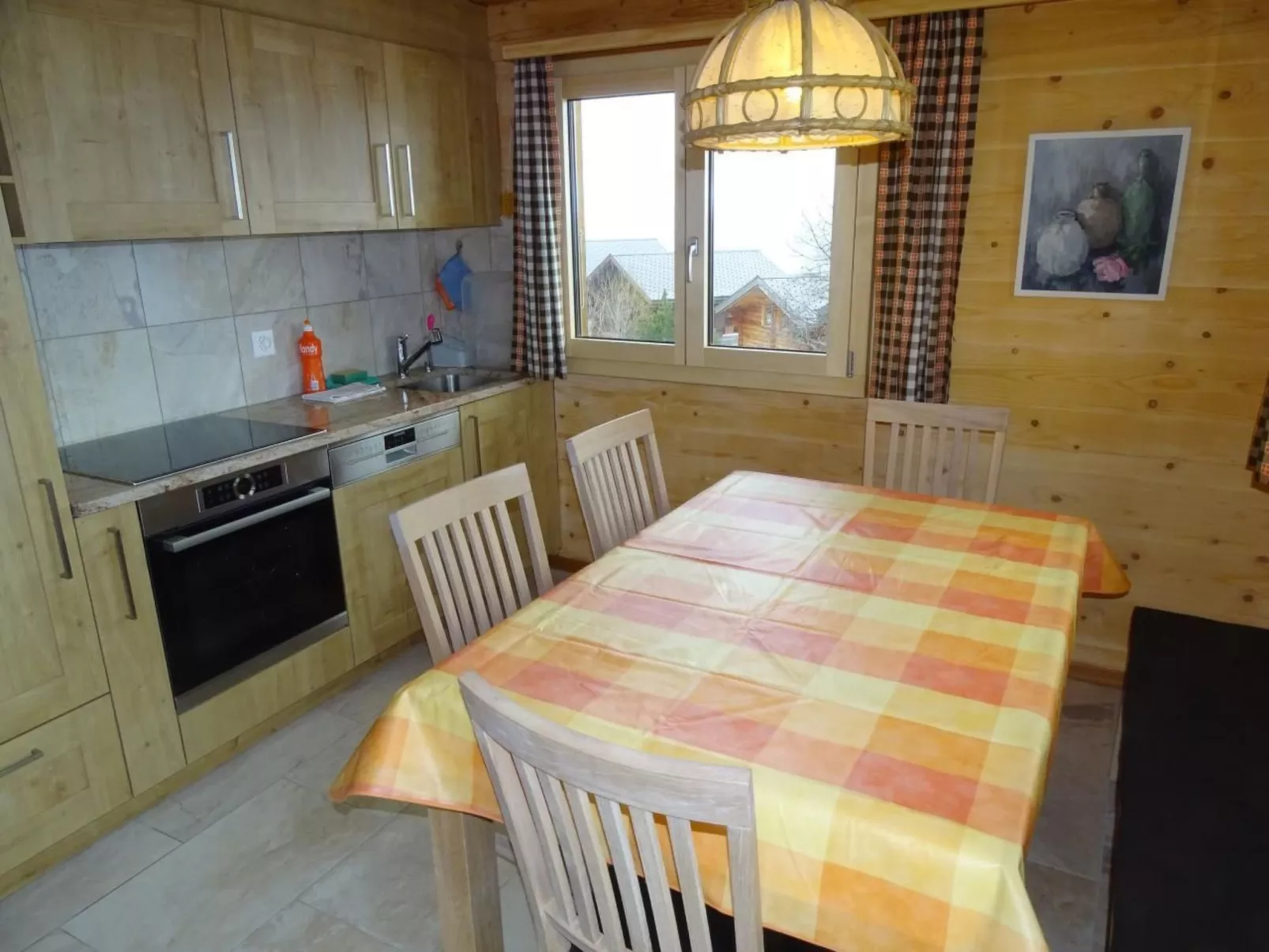 Chalet Stefanino, 3 1/2 Zimmer-Drinnen