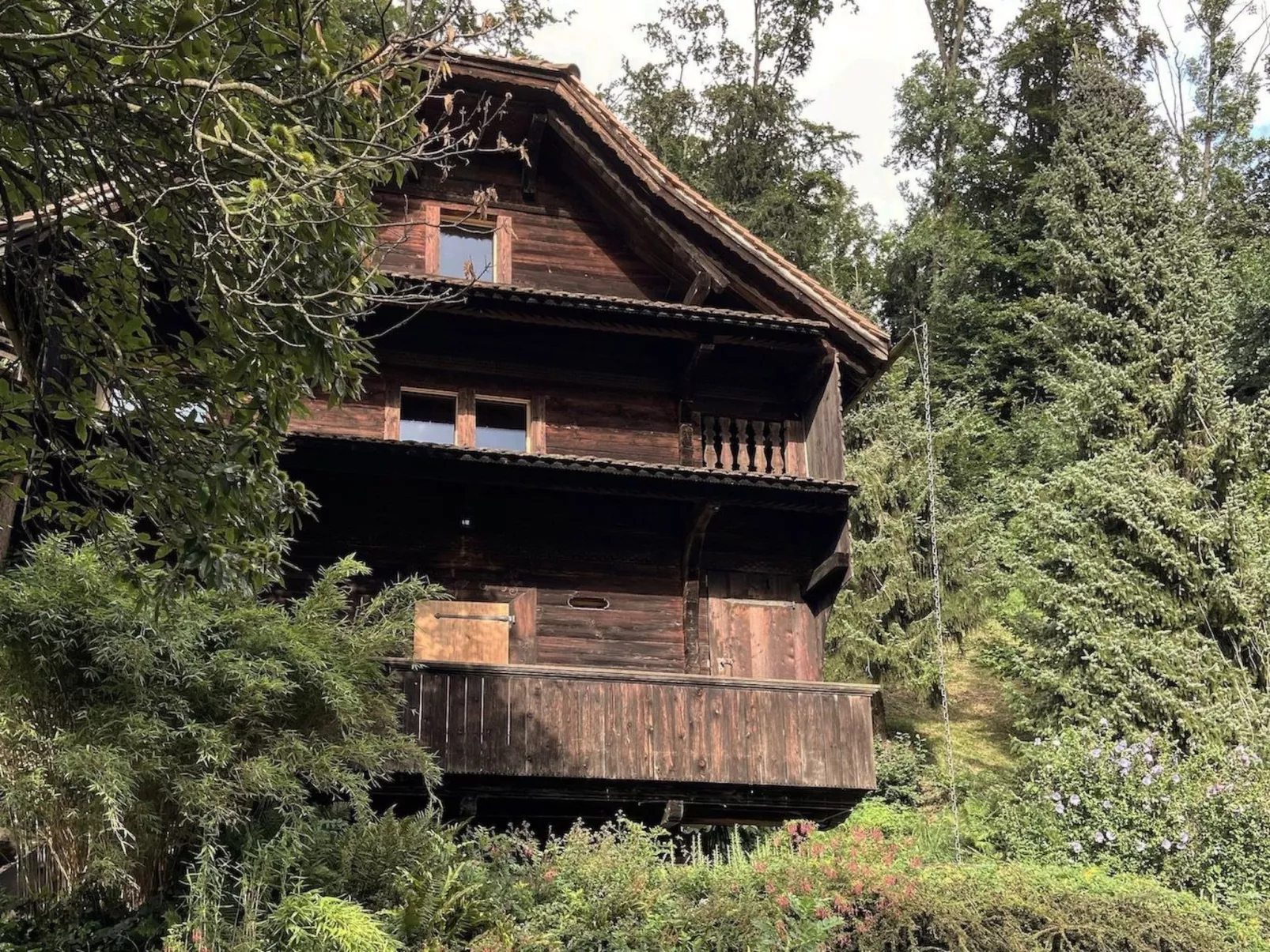 SPYCHER WEGGIS-Draußen