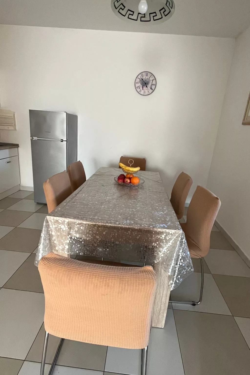 Für sechs Personen-Drinnen