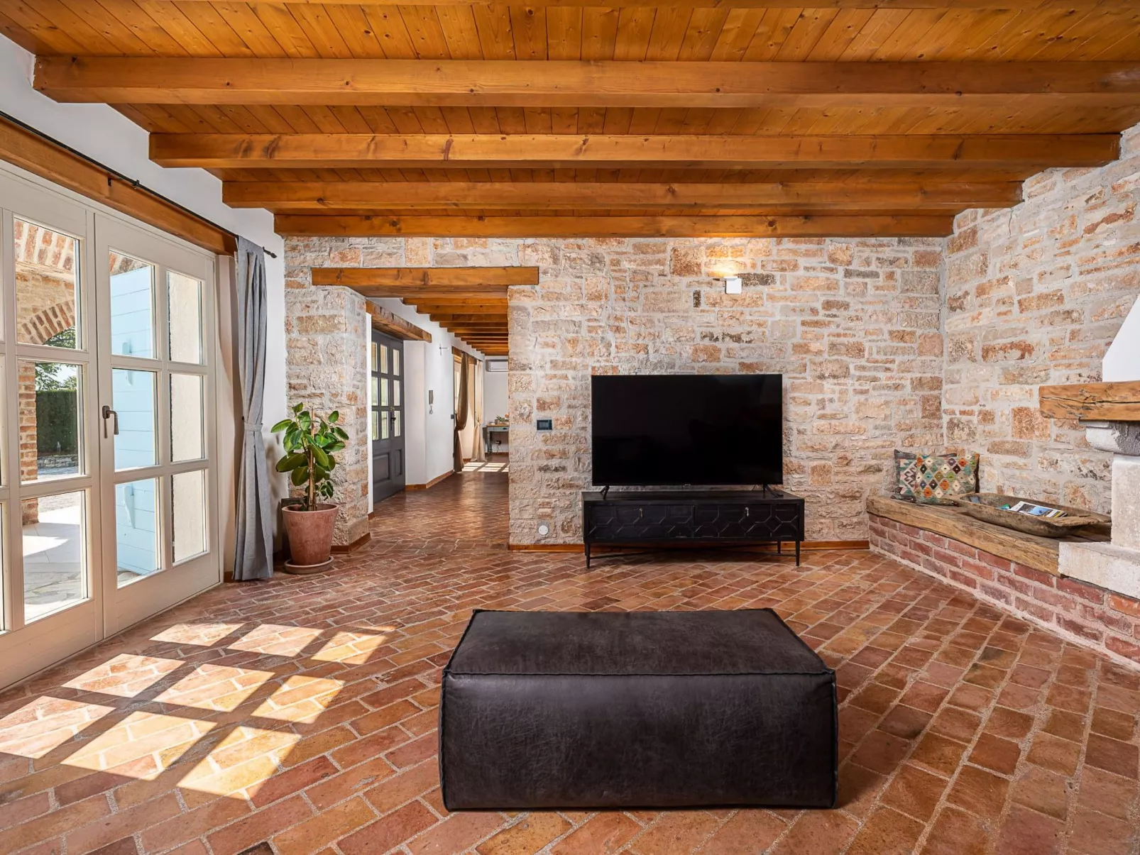 Luxusferien Villa Paolina mit privatem Pool-Inside