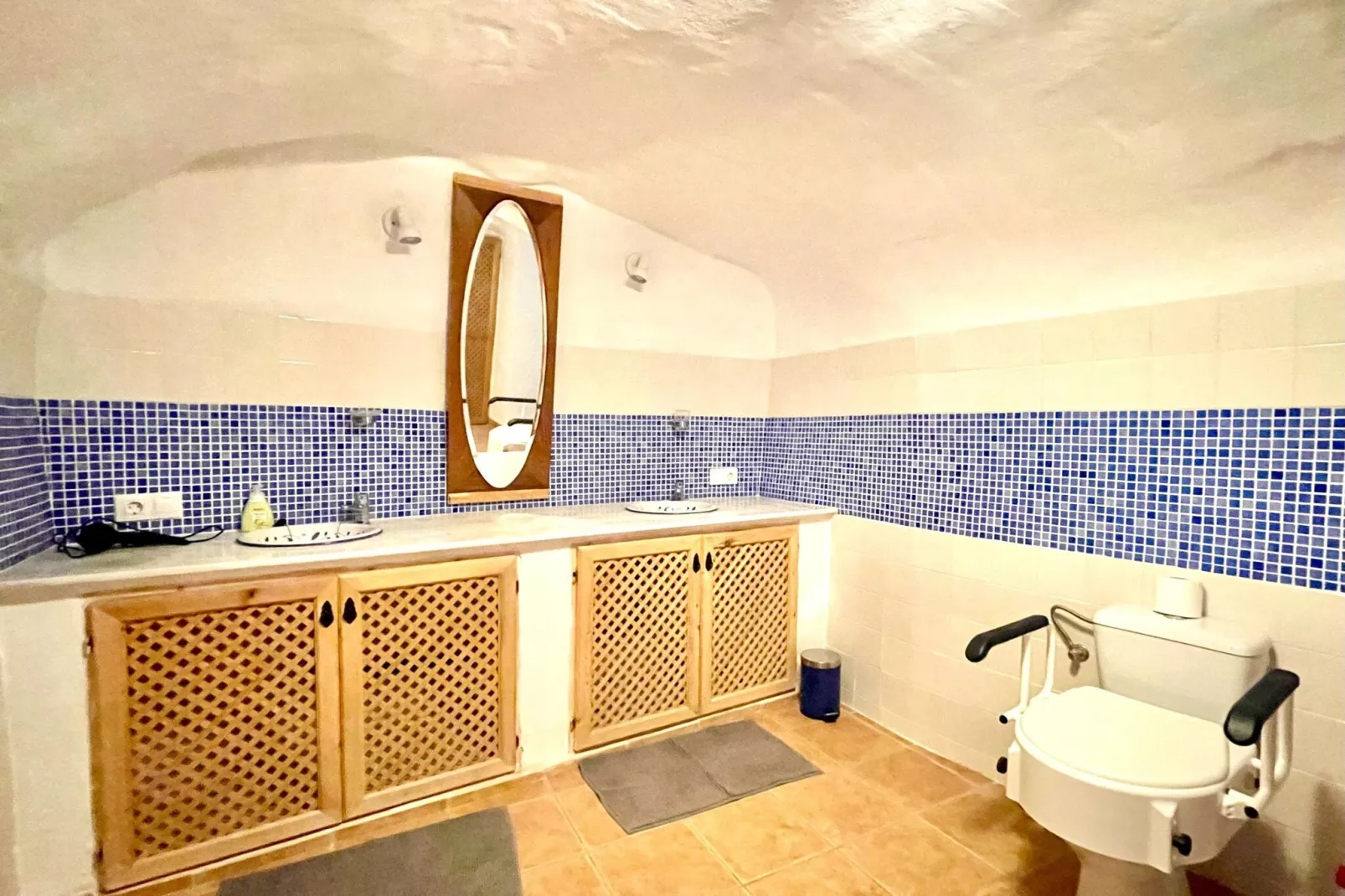Casa Ed-Bathroom