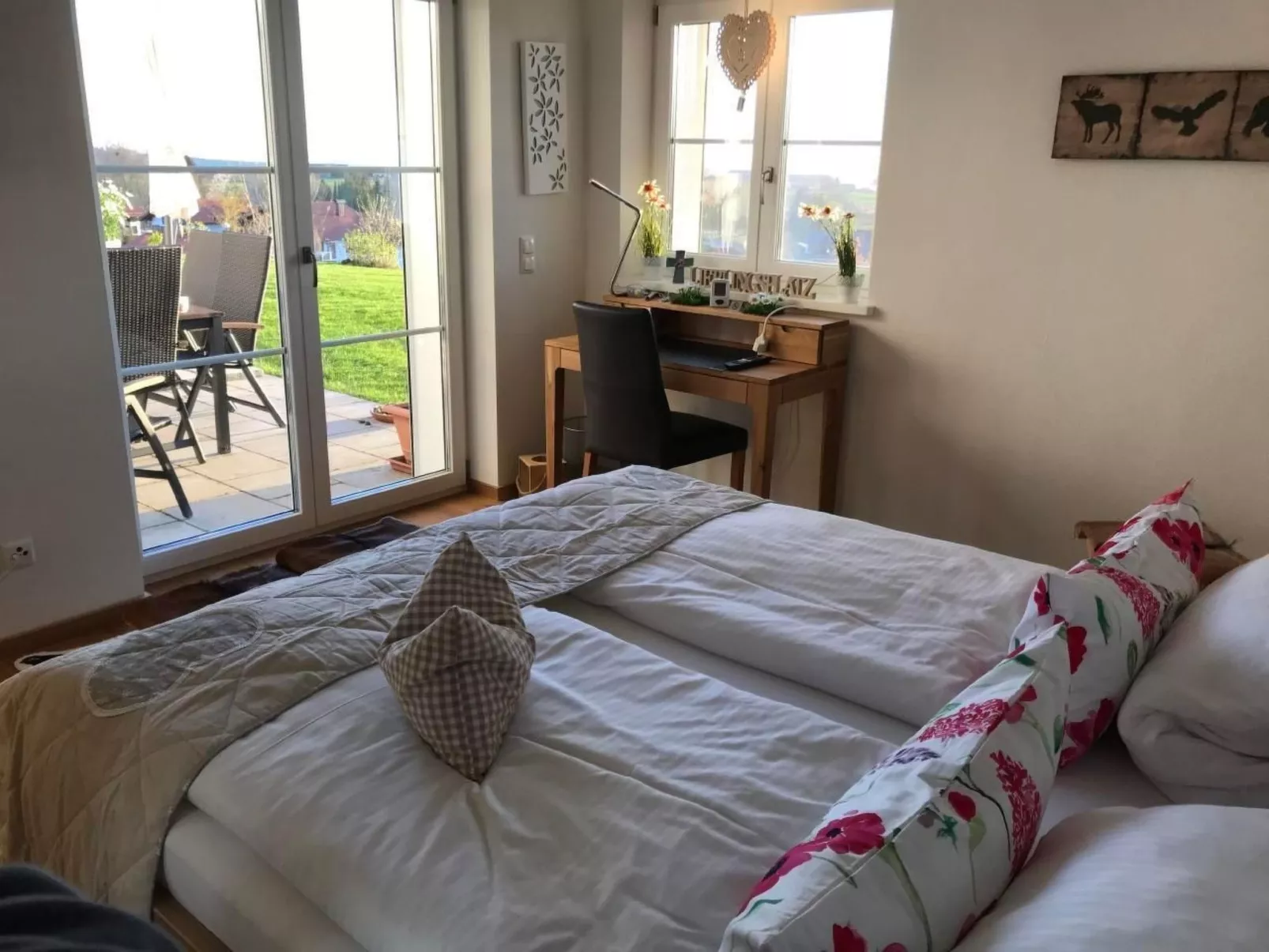 Mit Blick auf das Wasser-Image-tags.info