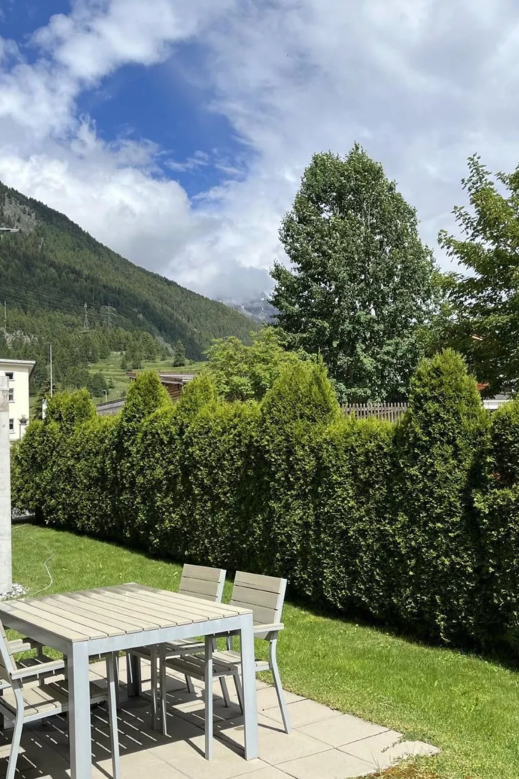 Chasa Ernst-Image-tags.info