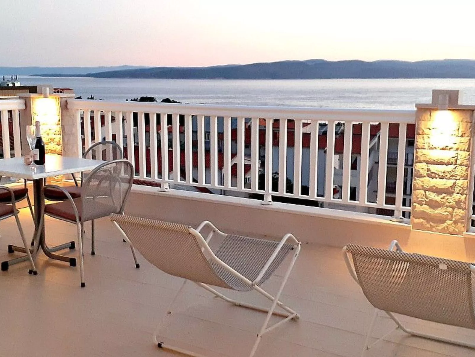 Strandnahe Ferienwohnung mit tollem Ausblick-Outside