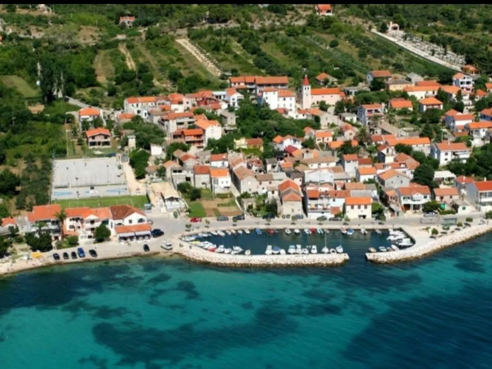 Gemütliche Ferienwohnung im Erdgeschoss - Outside