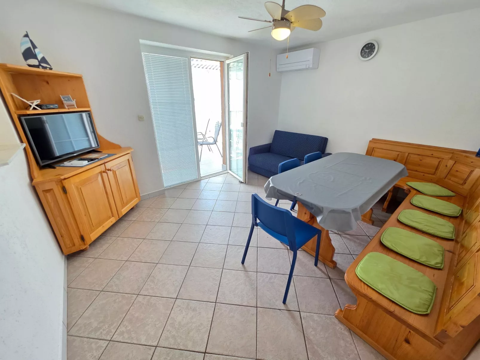 Wohnung mit Meerblick, 150 m vom Strand entfernt-Inside