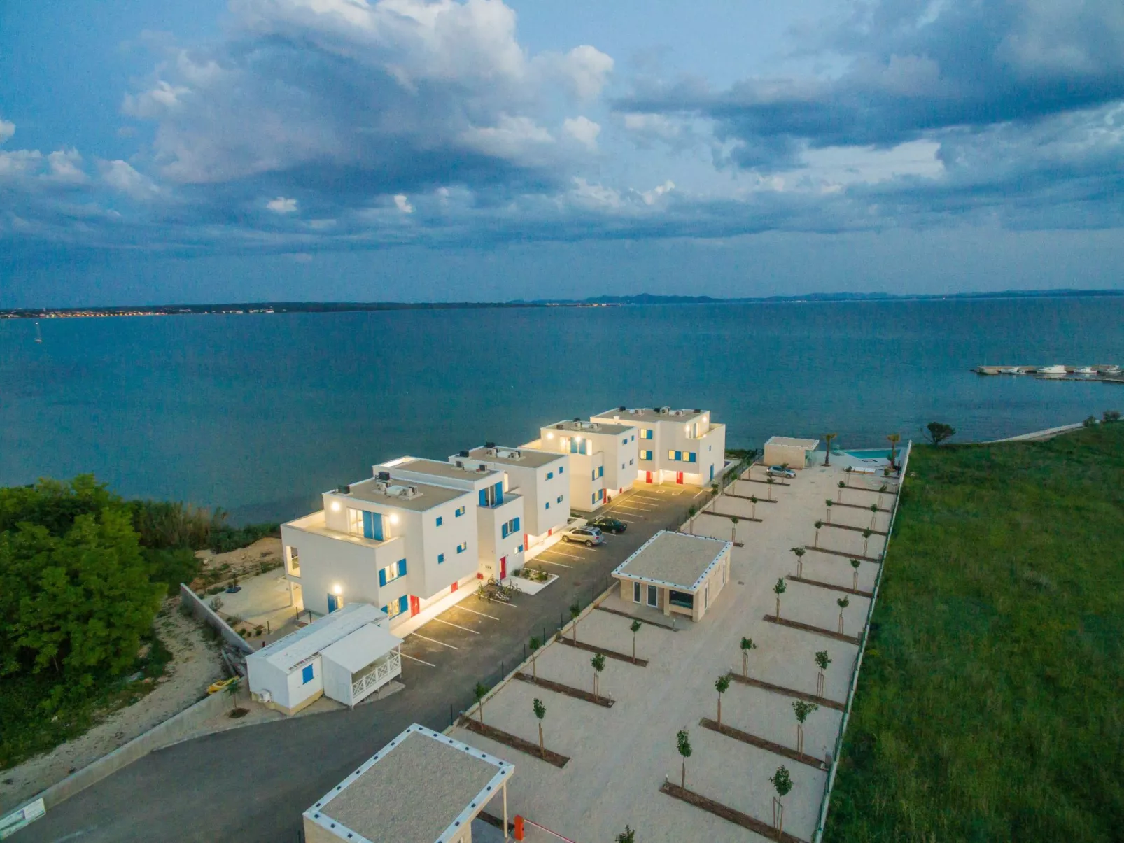 Ferienvilla "Miri Orchid" mit privatem Pool-Dehors