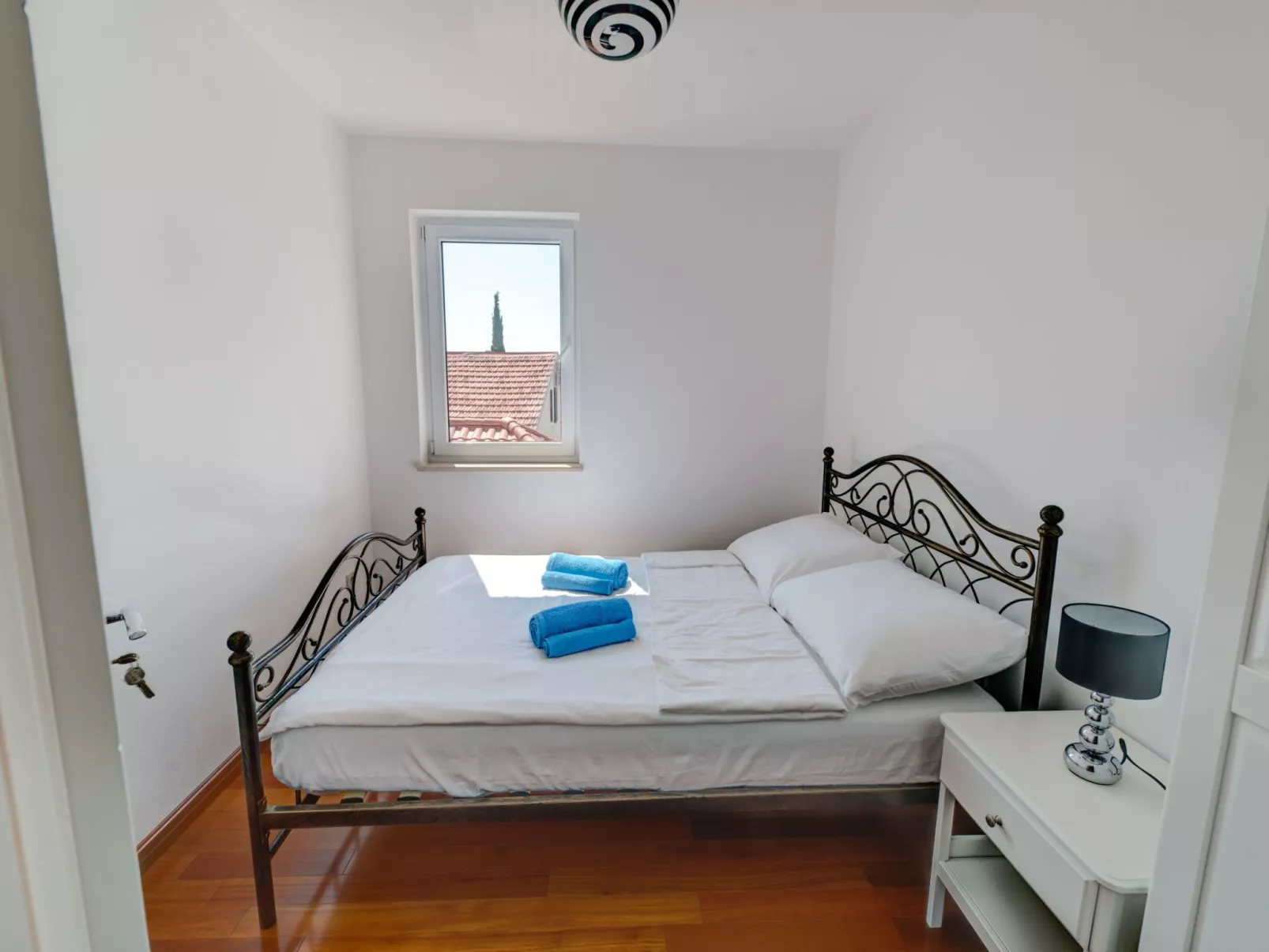 Wohnung für 4 Personen mit Pool-Image-tags.info