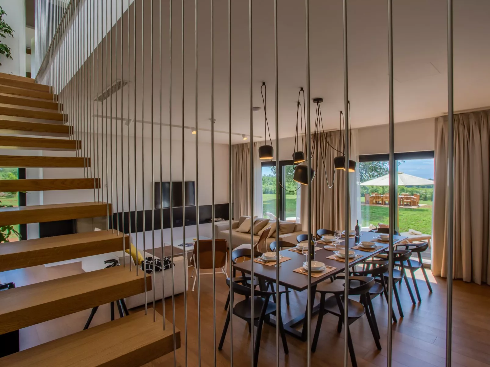 Für 6 Personen und 4 Kinder in Porec-Jurici, Istrien (Westküste von Istrien)-Outside