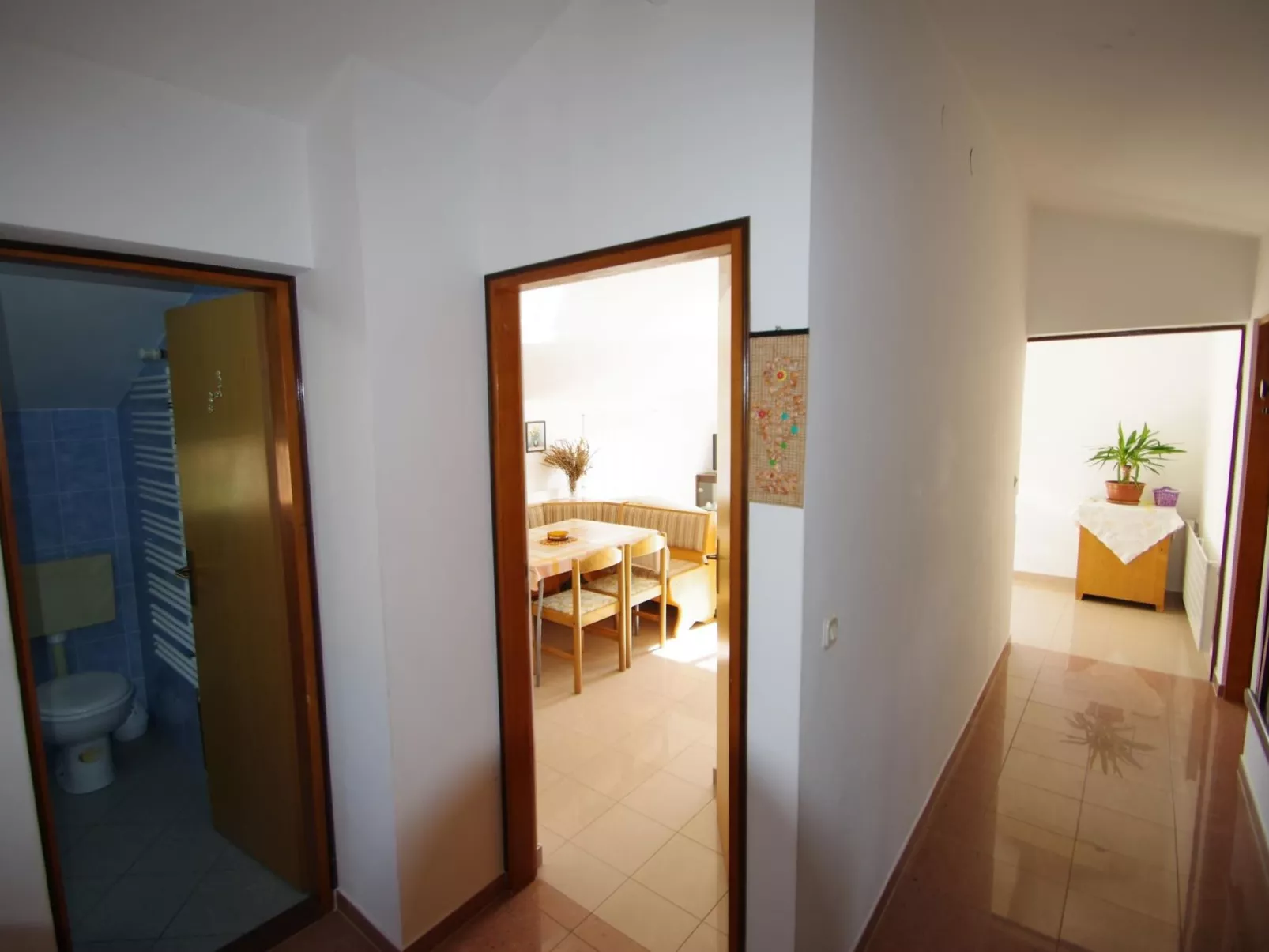 "Krešo" mit Balkon-Drinnen