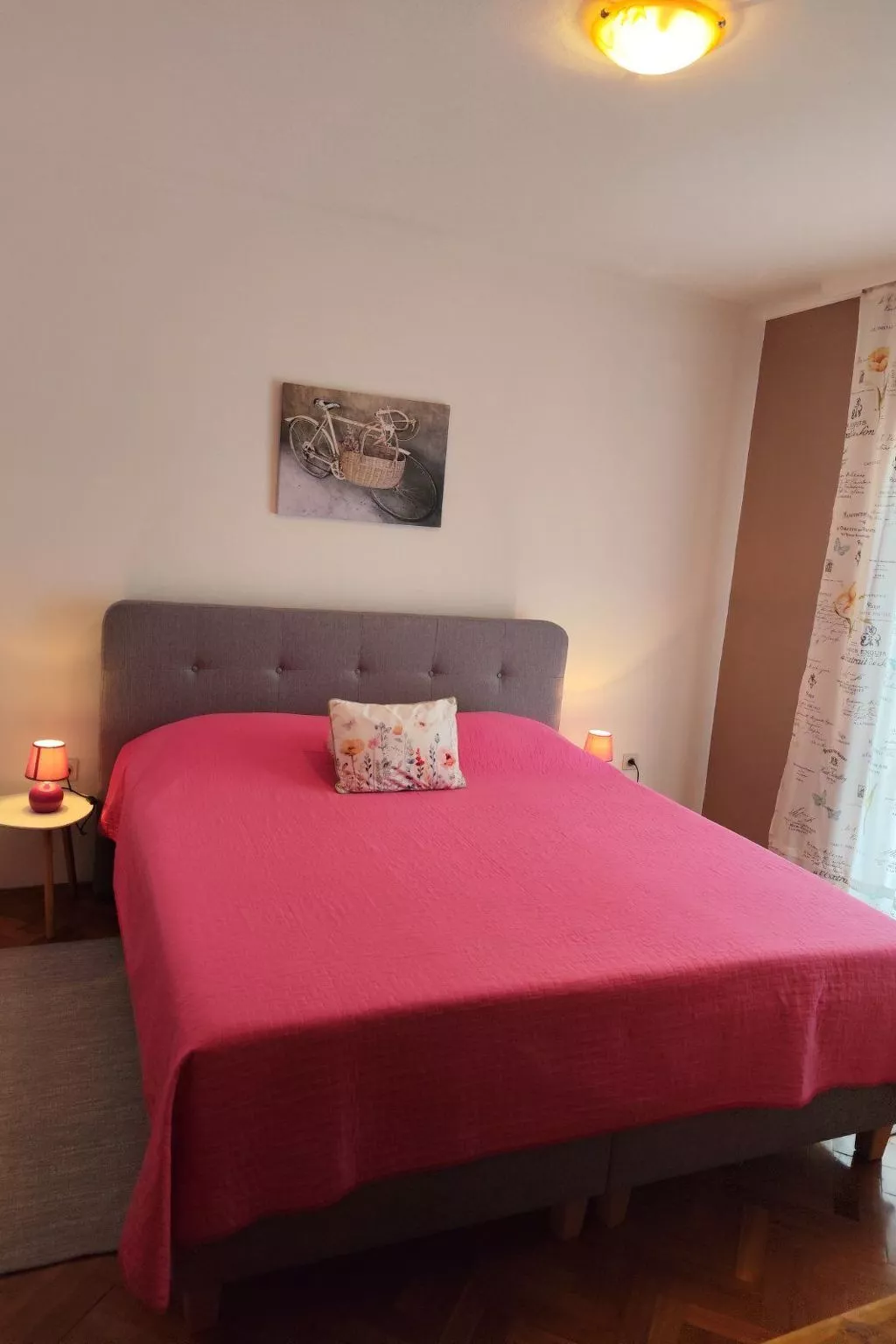 In Vorort von Pula, Valdebek-Inside