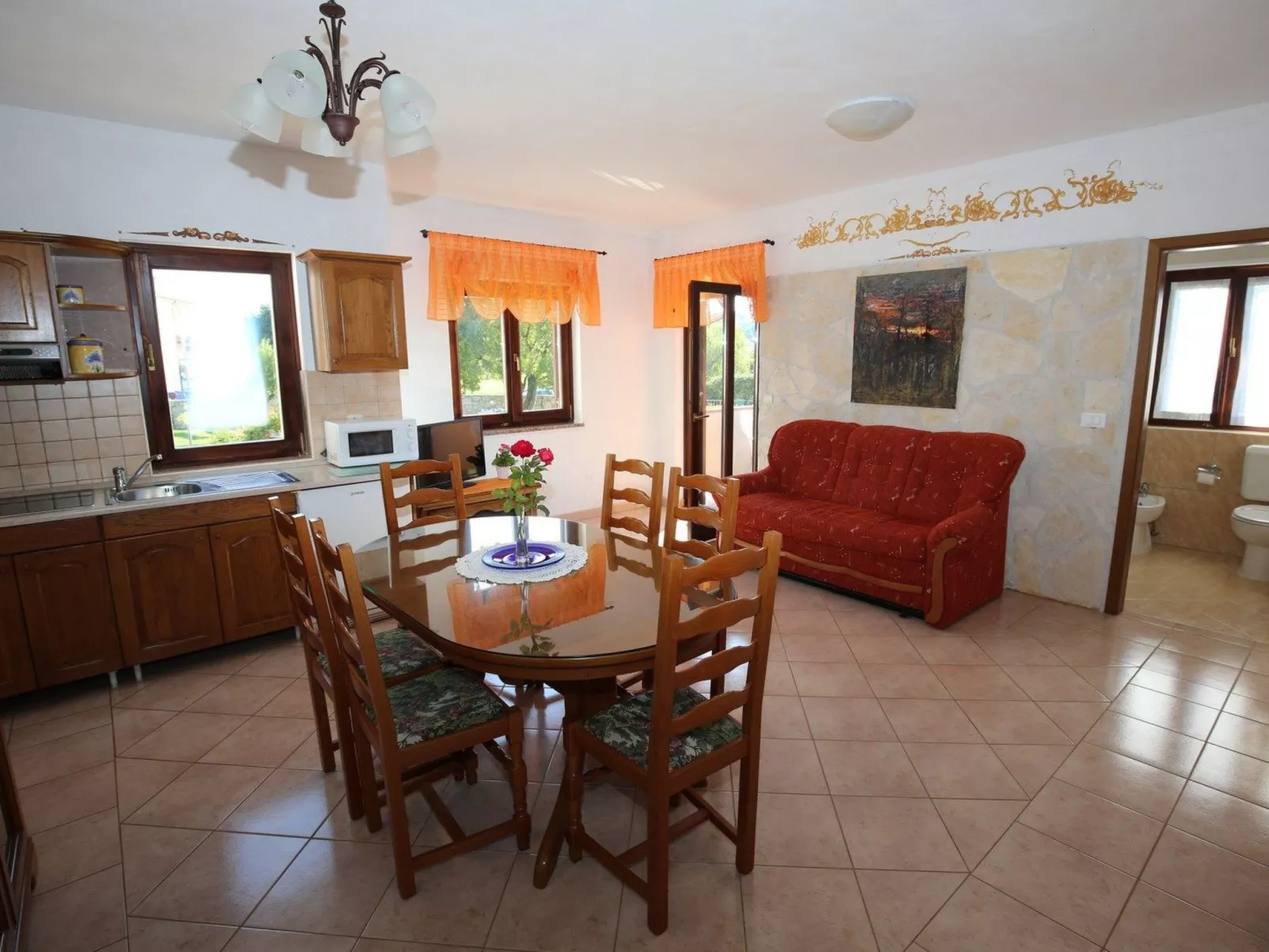 Villa Linet 3-Drinnen